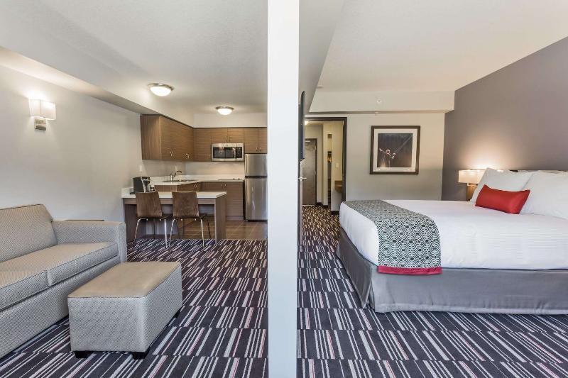 Microtel & By Wyndham Oyster Bay 2* Ladysmith