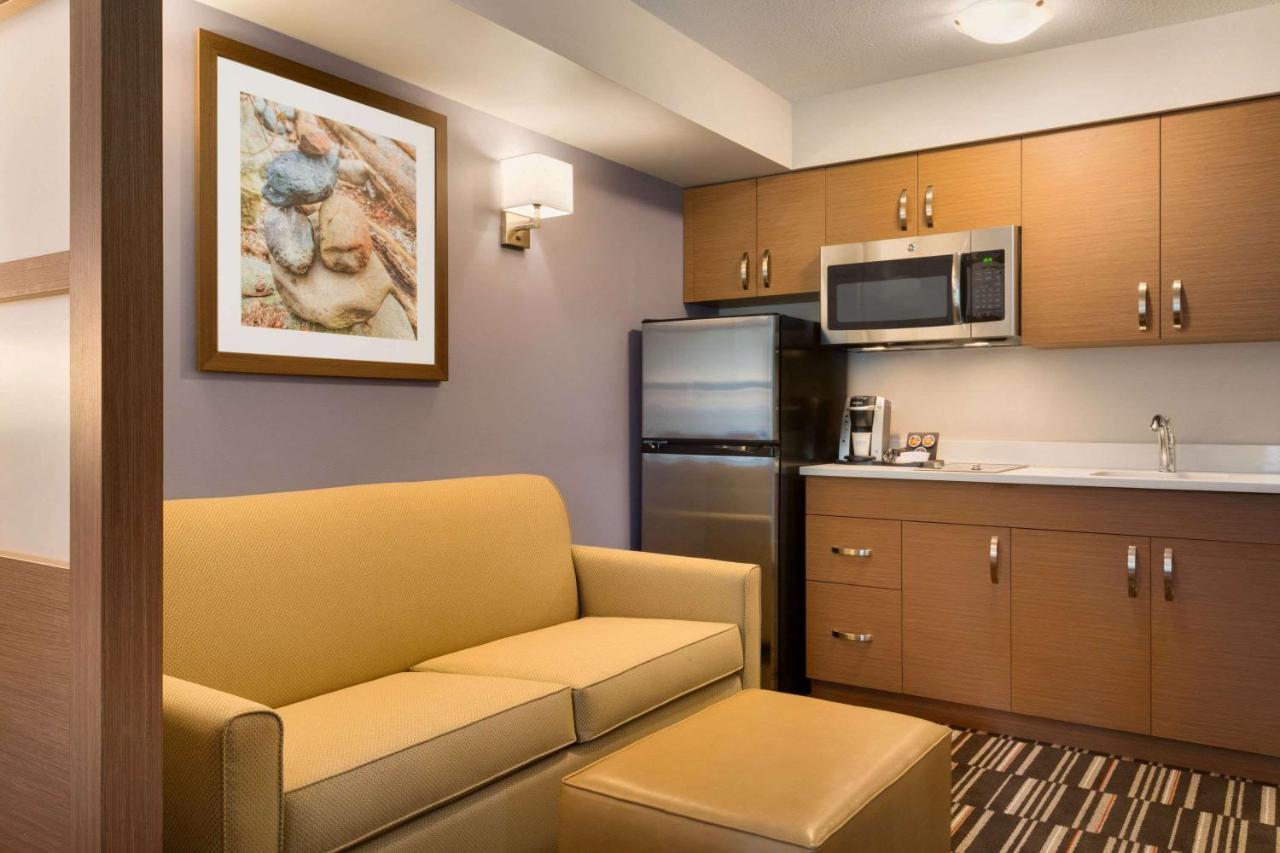 Hotel Microtel & By Wyndham Oyster Bay